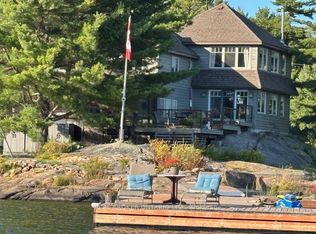 121 Rattlebear Dr, The Archipelago, ON P0G 1K0