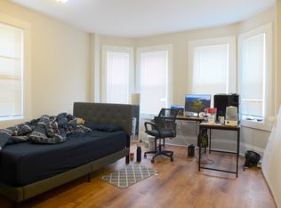 26 Egleston St FLOOR 2, Jamaica Plain, MA 02130
