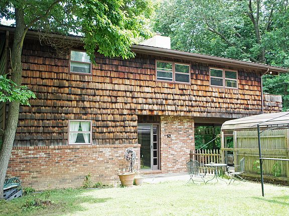 2nd image of 3168 Driftwood Ln