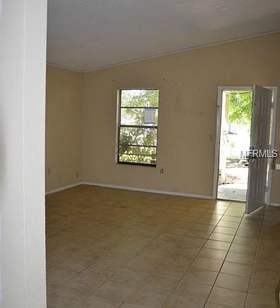 2nd image of 1226 Mackeral Ave