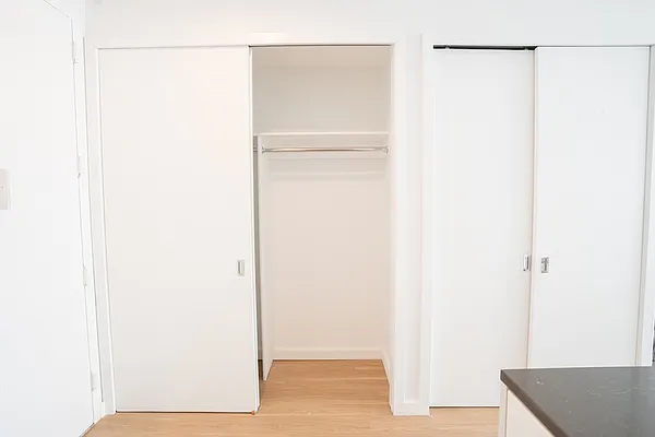 Rented by Greystar | media 53