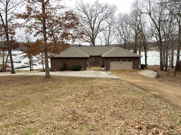 706 S Shore Dr, Horseshoe Bend, AR 72512