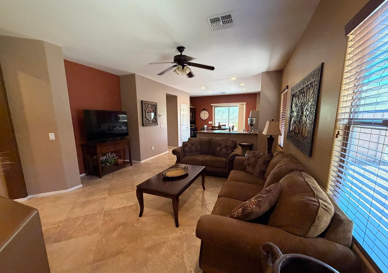 2 Bed 2 Bath Seasonal Rental in Anthem at Merrill Ranch! — Photo 4