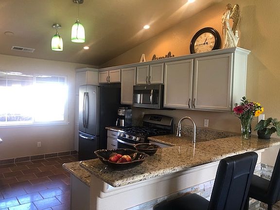 5th image of 1427 Cheddington Cir