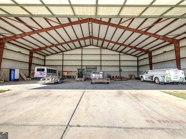 1195 Grady Rd, Rockmart, GA 30153