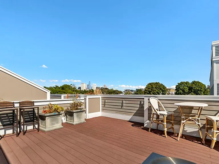 161 Tudor St #4A — Photo 3