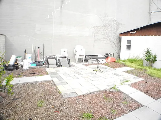 Rented by Beyond Property Group | media 11