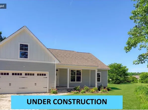 3270 Yarmouth Dr, Cape Charles, VA 23310