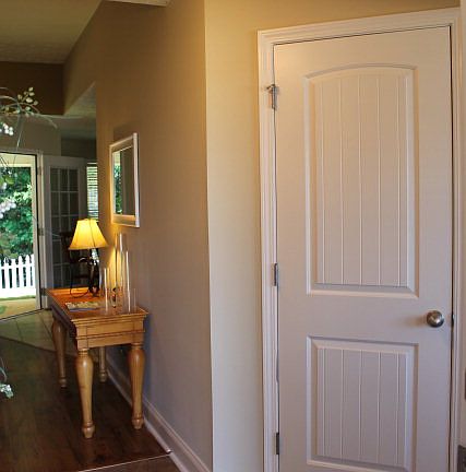 3rd image of 214 Cove Creek Dr