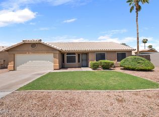 16206 S COUNTRY Place, Chandler, AZ 85225