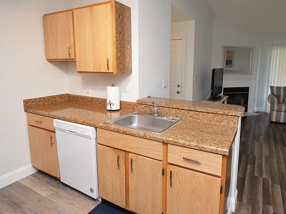 5th image of 10265 Gandy Blvd N APT 1314