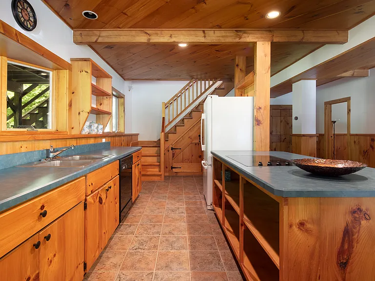 85 Henich Ln — Photo 24