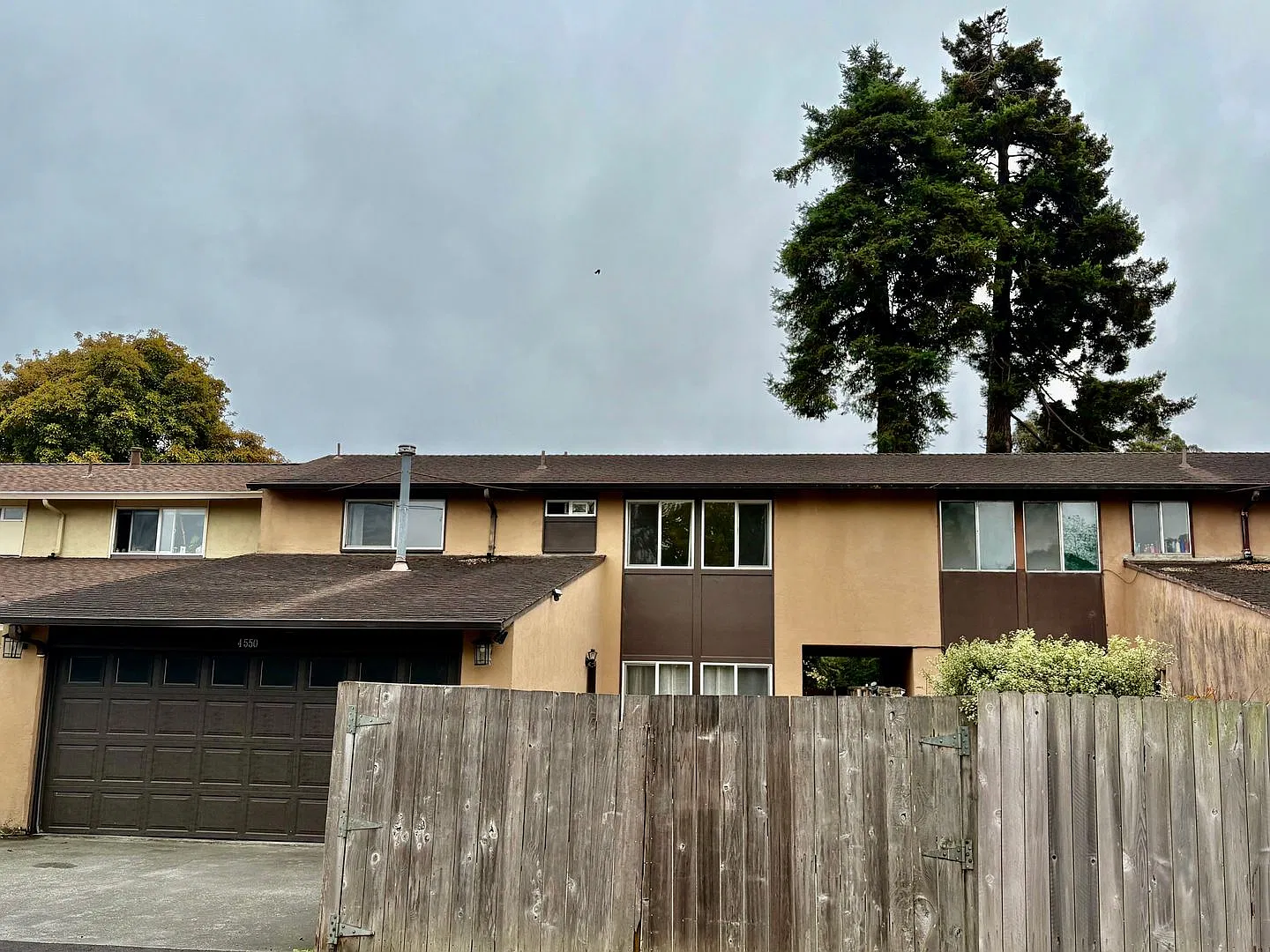 3 Bed 1.5 Bath Townhouse — Photo 1