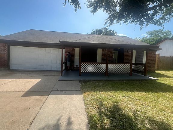 2nd image of 4860 Kentington Dr