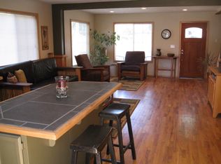 680 Columbia Ave, Gladstone, OR 97027