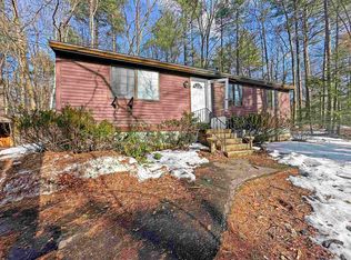 8 Park St, Allenstown, NH 03275