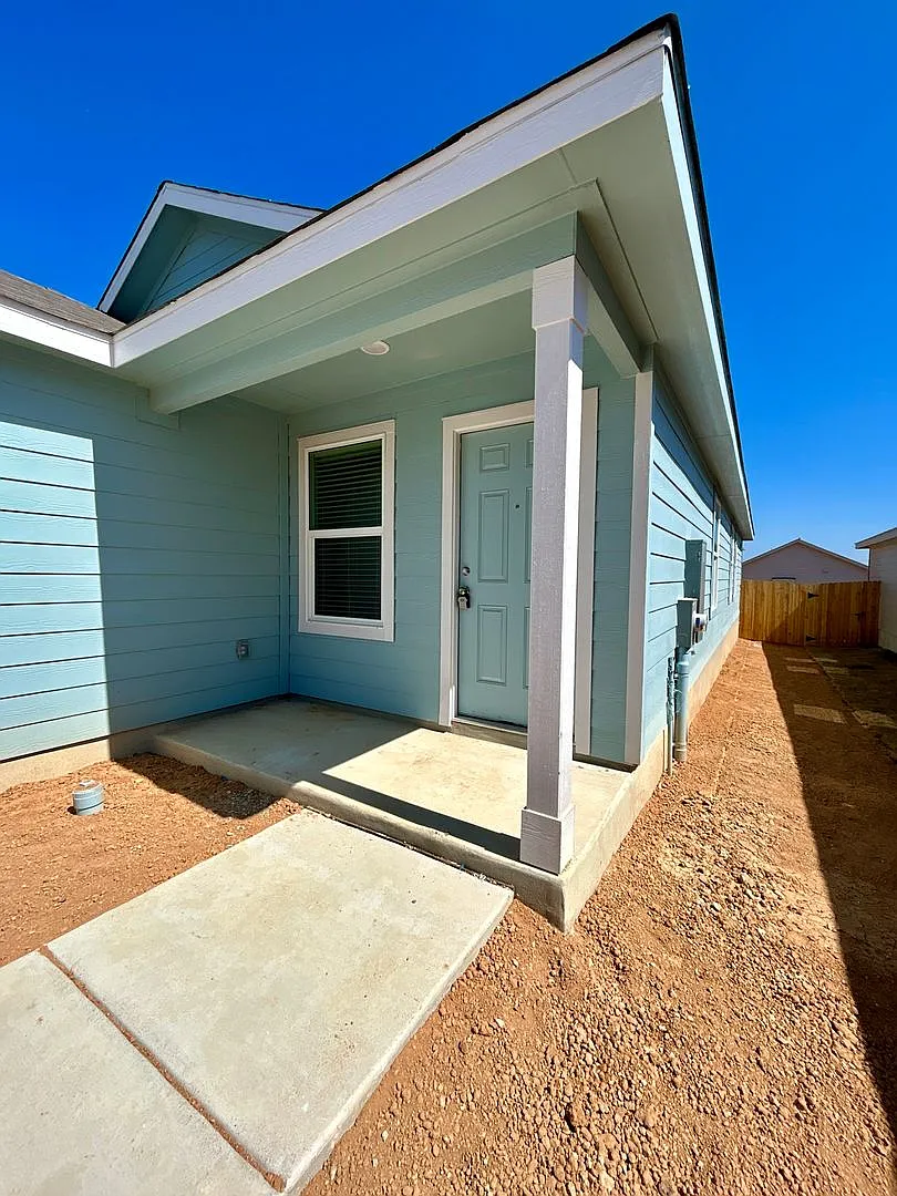 Welcome to your new home in Steelwood Trails, New Braunfels! — Photo 3