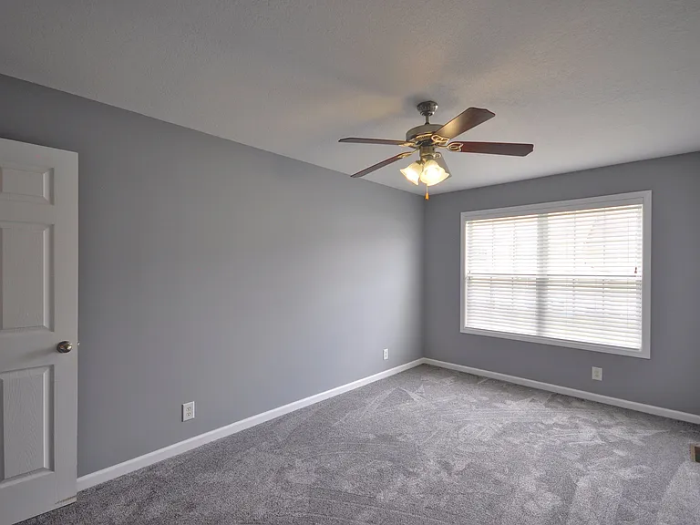 70 John Sevier Ave — Photo 22