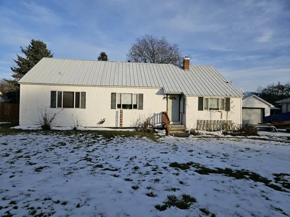 420 5th Ave SW, Ronan, MT 59864