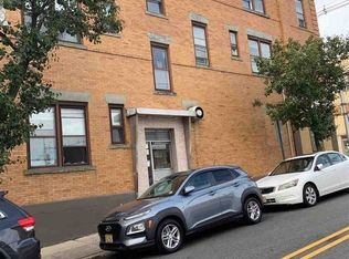 585 60th St APT 1, West New York, NJ 07093