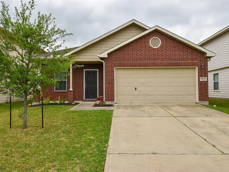 3615 Bridgebluff Ln — Photo 1
