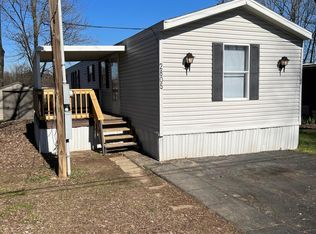 2805 Clark Run Rd, Louisville, KY 40216