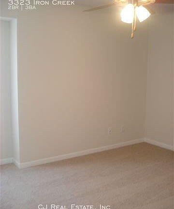 4th image of 3323 SW Iron Creek Dr
