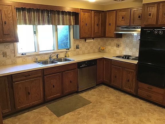 2nd image of 4760 Helenwood Dr