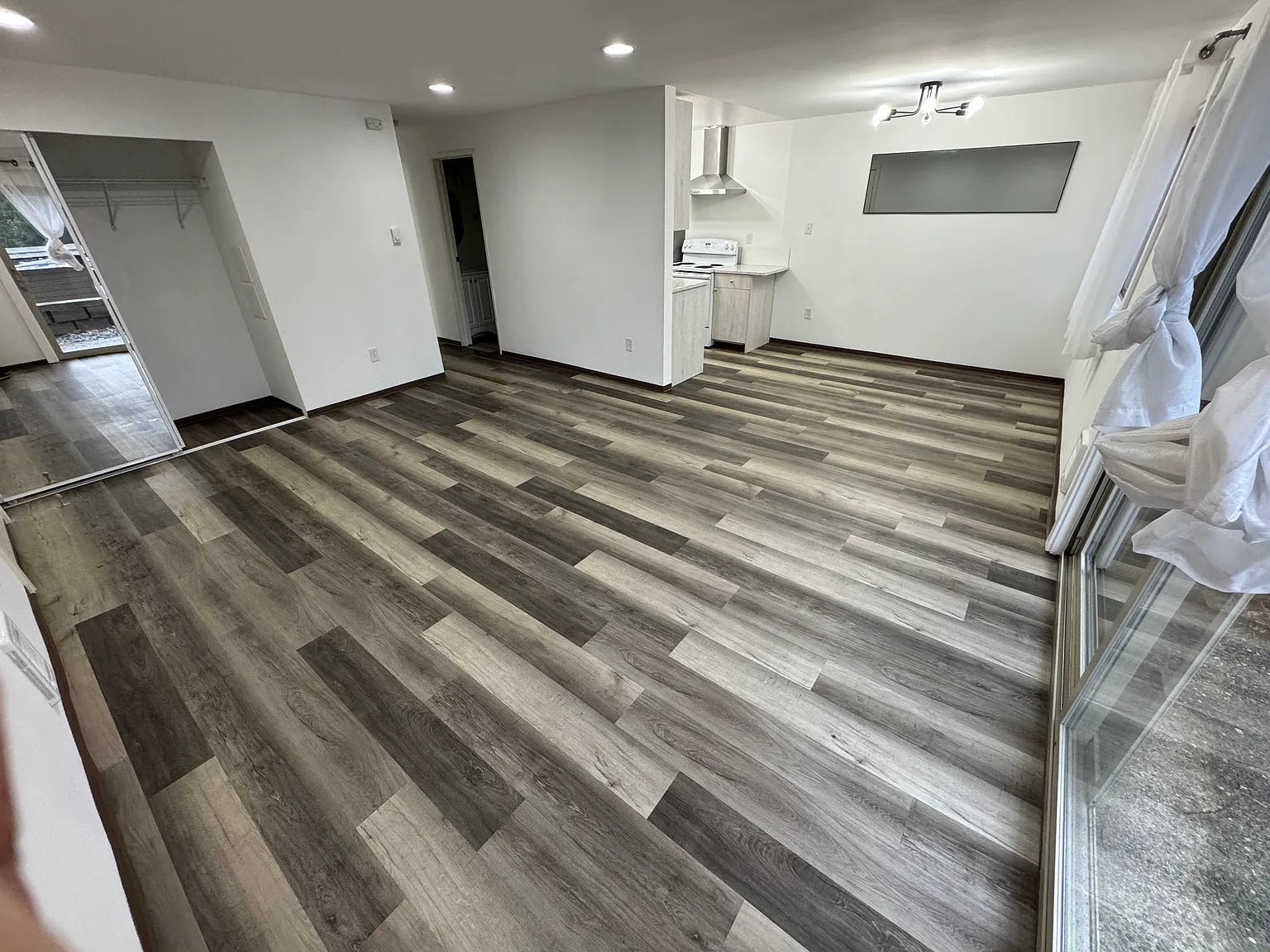 12711 SE 42nd St — Photo 4