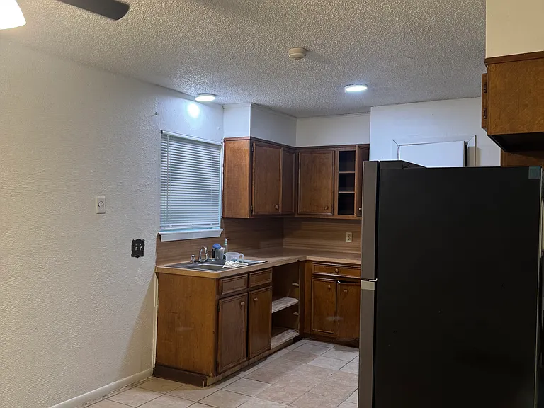 2620 Avenue H #2622 — Photo 8