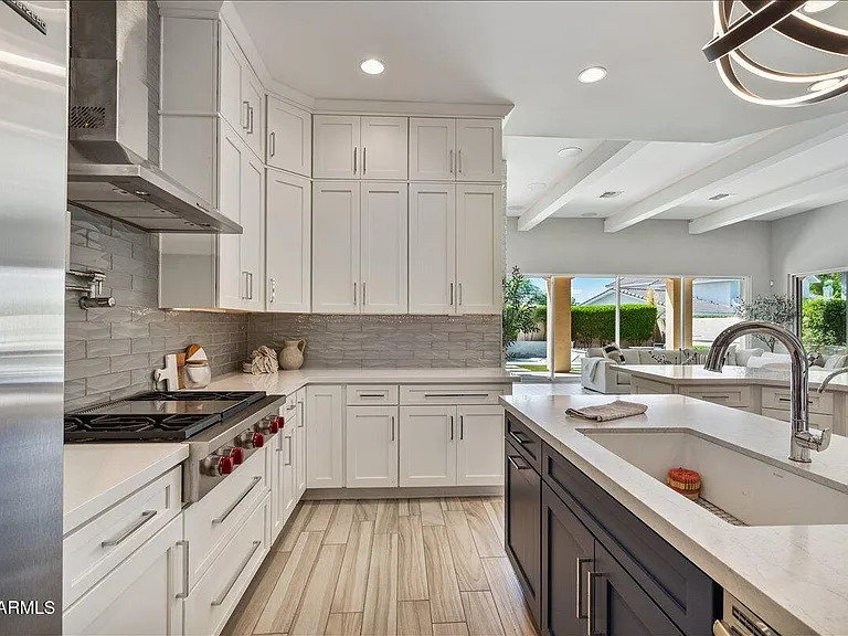 5543 E Beryl Ave — Photo 13