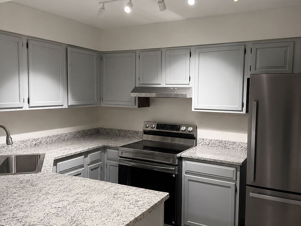 1st image of 55 Bay Dr APT 6103