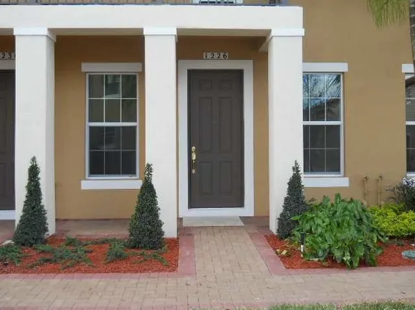 1226 SW 147th Ter, Pembroke Pines, FL 33027