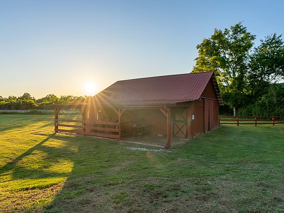61st image of 1446 Kittrell Rd