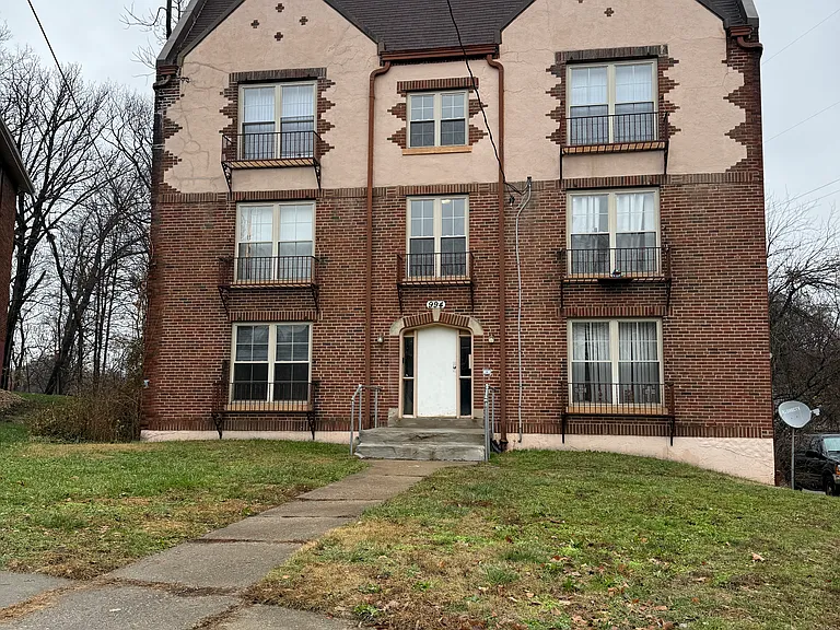 994 Cleveland Ave #1 — Photo 1