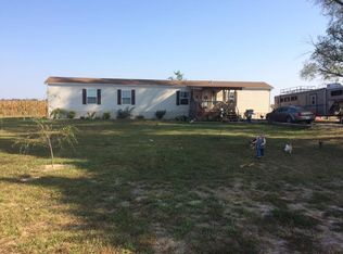 1941 County Road 1630 N, Geff, IL 62842