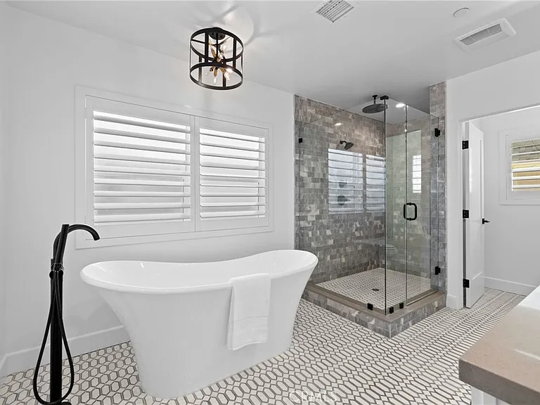 827 N Lamer St — Photo 19