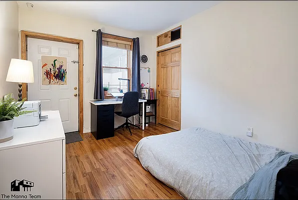 Rented by Compass | media 17