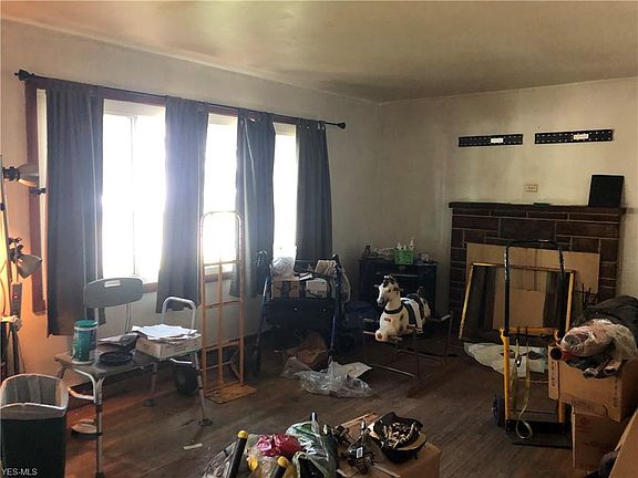 3rd image of 4115 Melton Ave