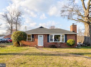 734 Biddle Rd, Glen Burnie, MD 21060