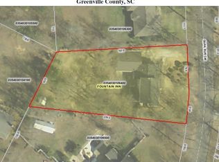 203 Quail Run Cir, Fountain Inn, SC 29644