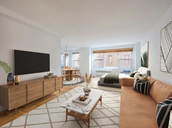 200 E 84th St APT 4A, Manhattan, NY 10028