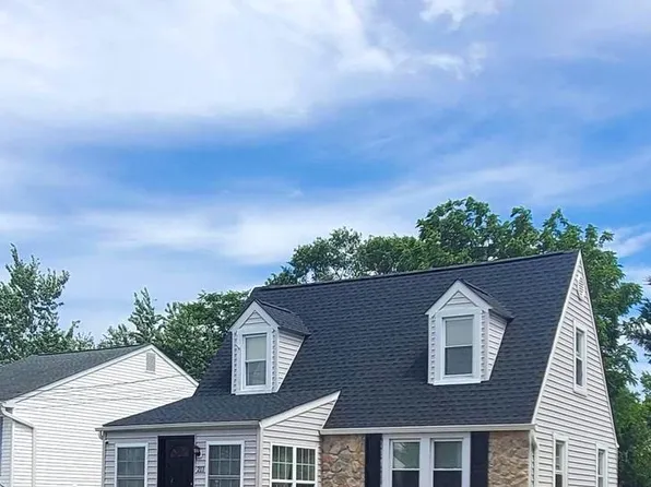 211 Lake Rd, Pasadena, MD 21122