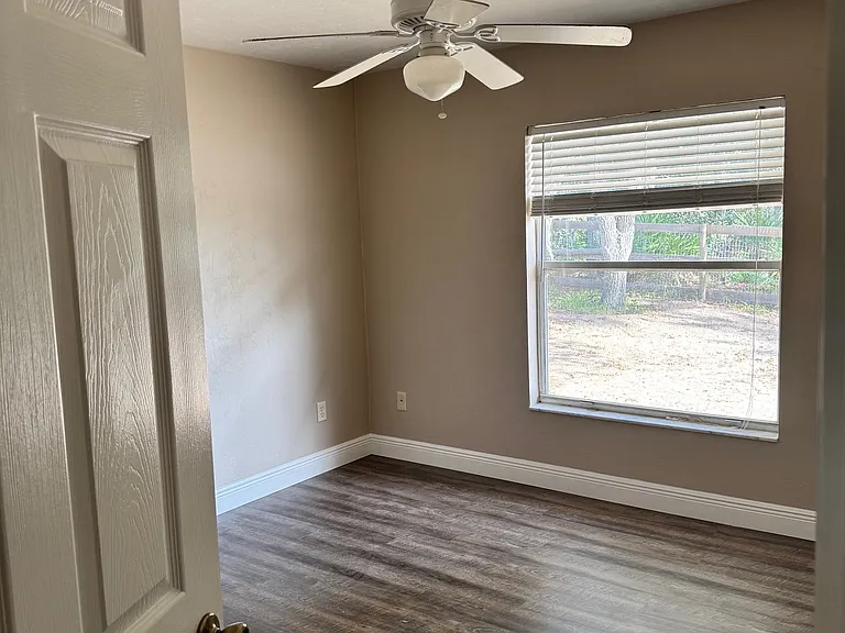 2083 W Swanson Dr — Photo 7