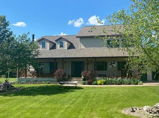 7 Victoria Ln, Ashland, WI 54806