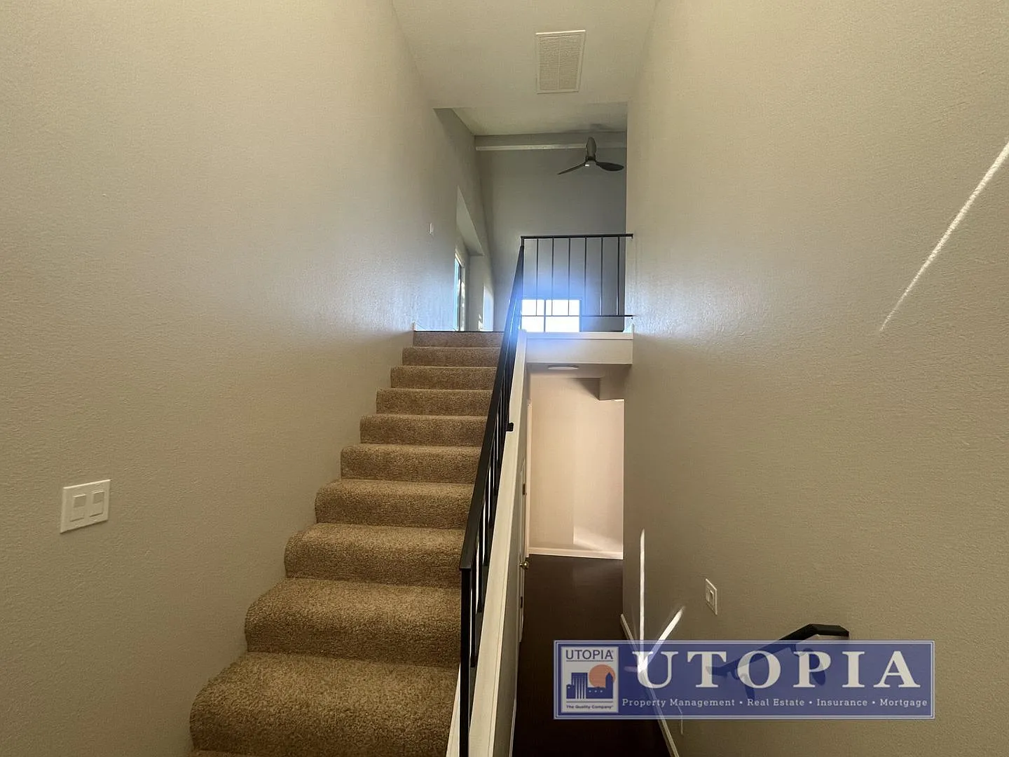 Beautiful 3 Bedroom, 2 Bathroom Townhome in Scotts Valley — Photo 3