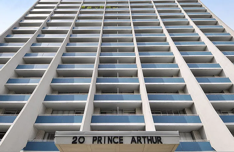 20 Prince Arthur Ave — Photo 3