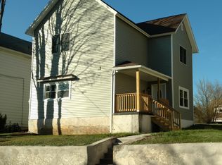 117 Rebecca St, Throop, PA 18512