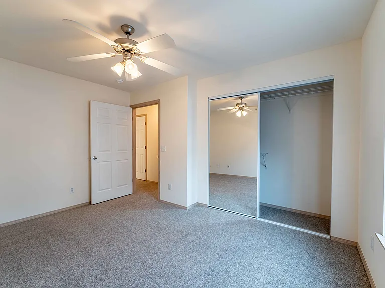 Battlefield Park Apartments — Photo 103