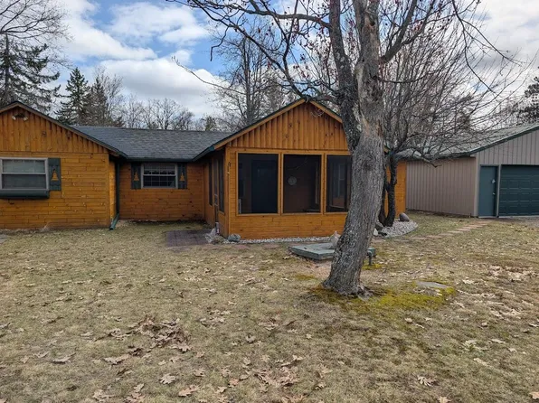 23319 Porcupine Trl, Atlanta, MI 49709